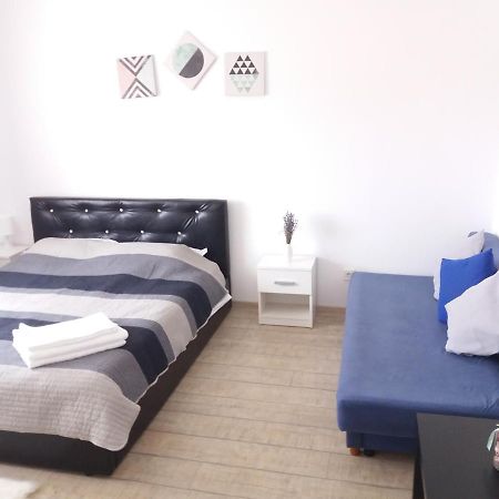Cazare Apartament Rasnov Lägenhet Exteriör bild