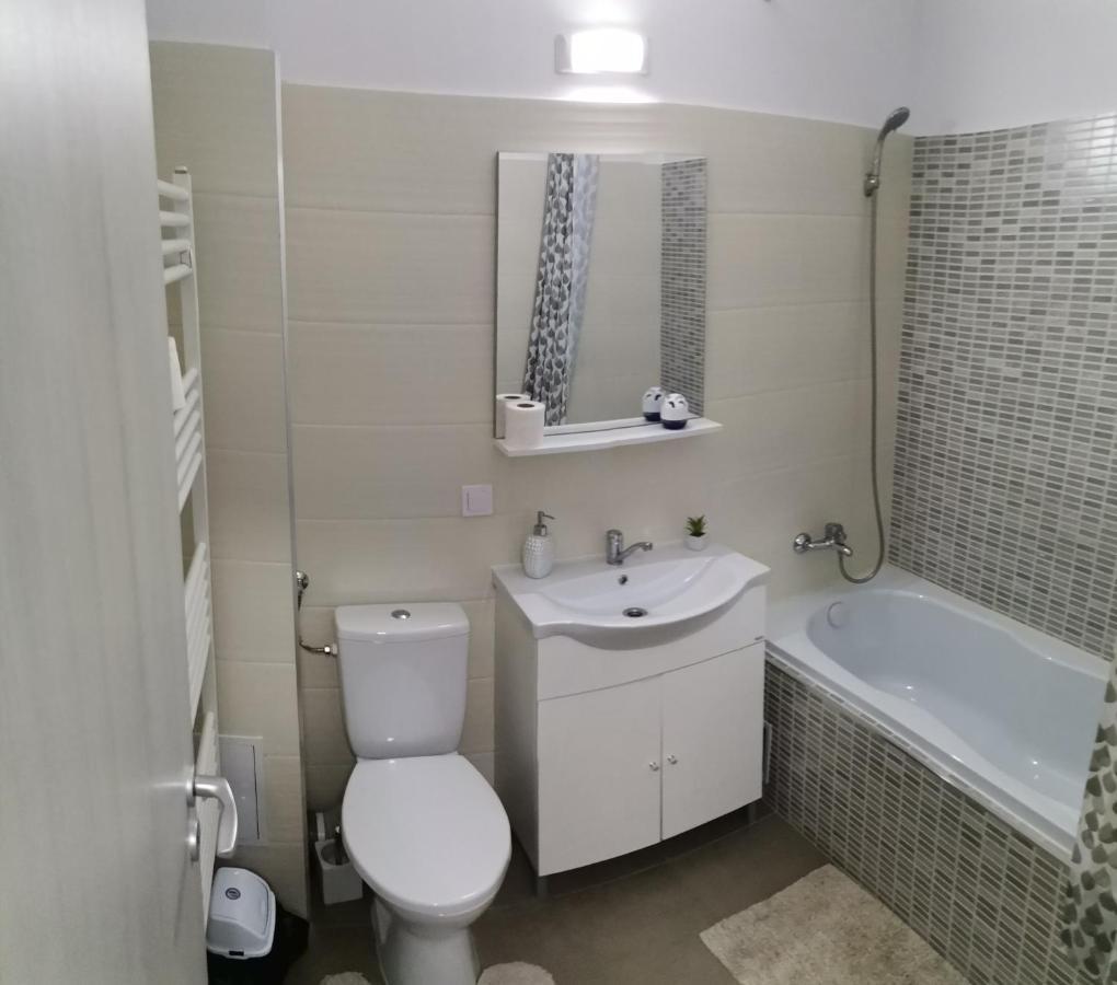 Cazare Apartament Rasnov Lägenhet Exteriör bild