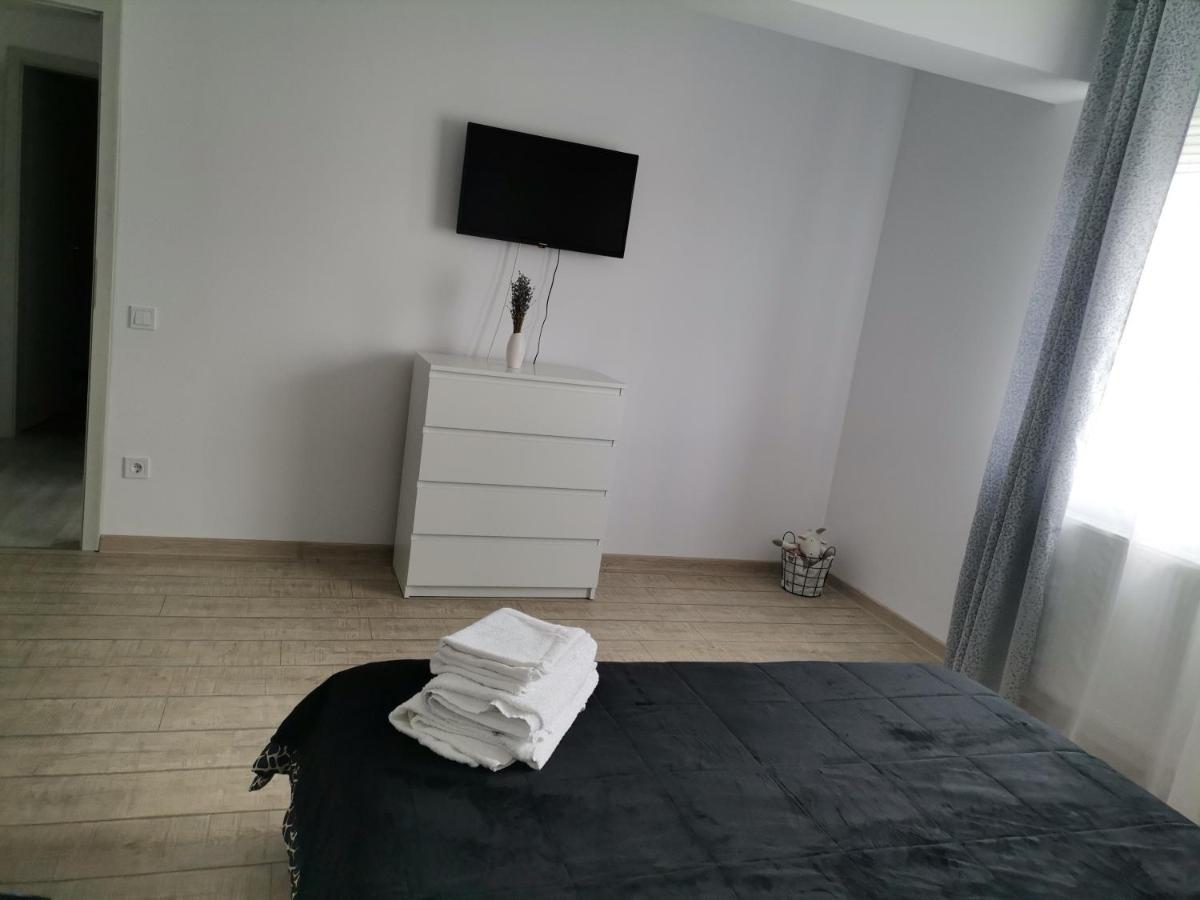 Cazare Apartament Rasnov Lägenhet Exteriör bild